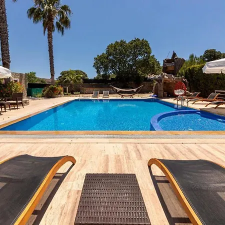 Apartment Gorgeous House With Shared Pool Surrounded By Nature In Bodrum